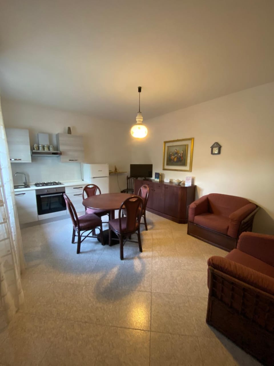 Kitchen or kitchenette, Living room, Dining area
