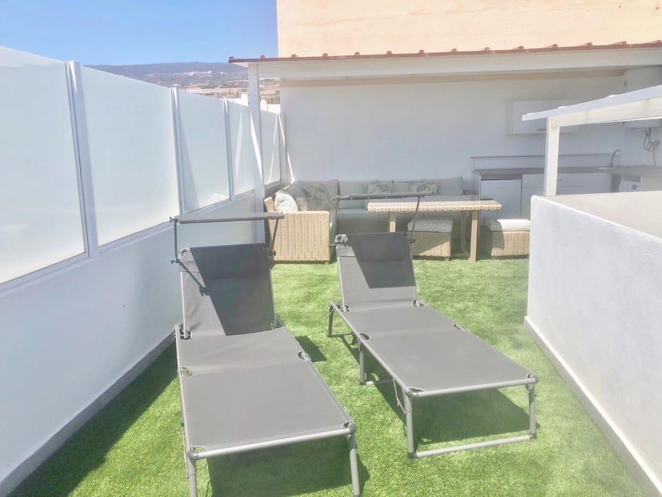Ático Dio Vista Dúplex con Terraza Soleada y Vistas al Mar Apartment in Canary Islands