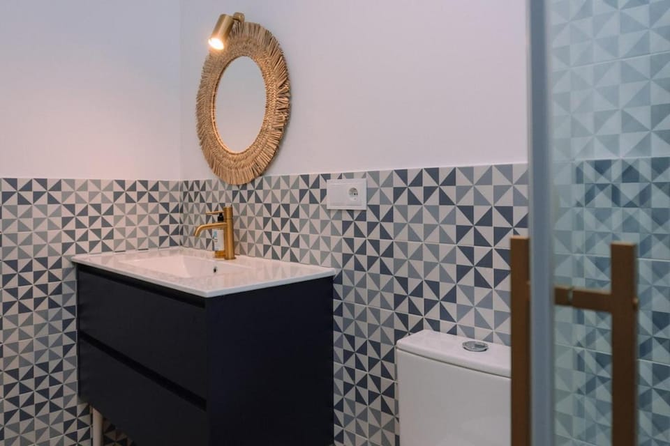 Elegancia luz y calidez - Apto 2 by CABANA Rentals Apartment in Vigo