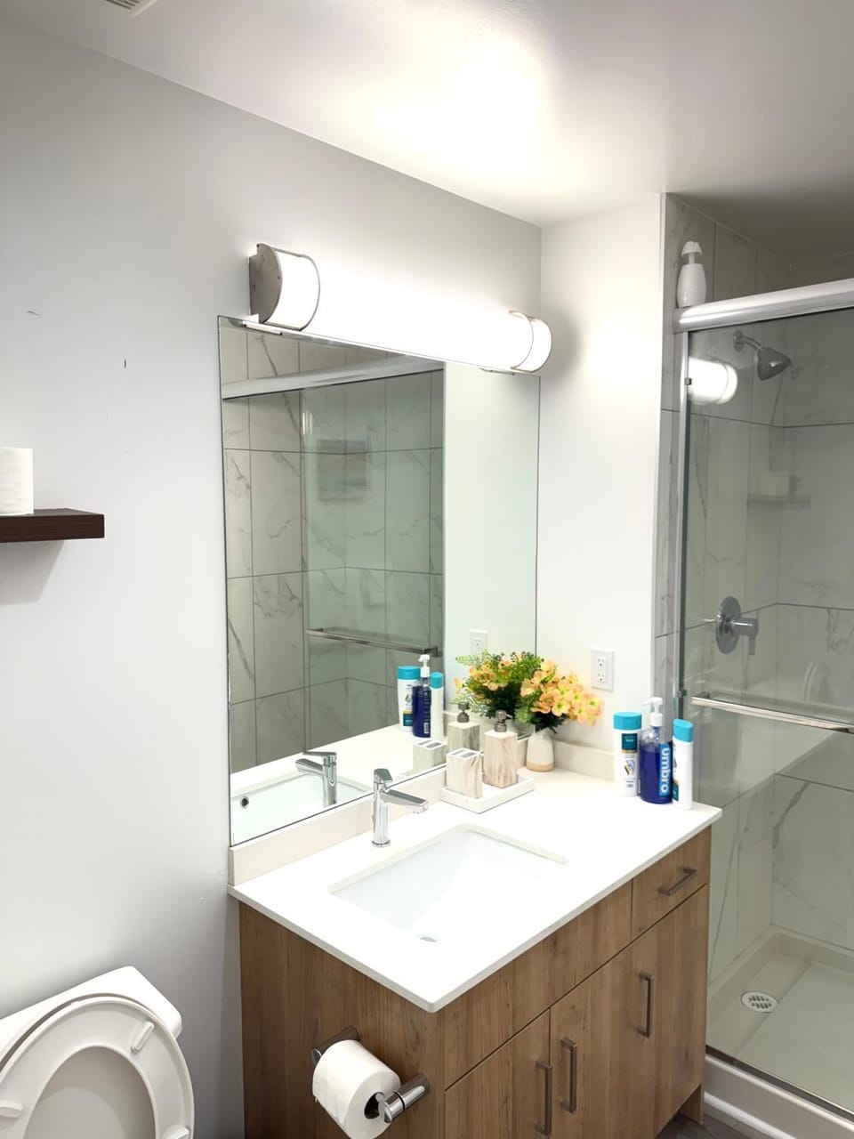 Shower, Bathroom, towels