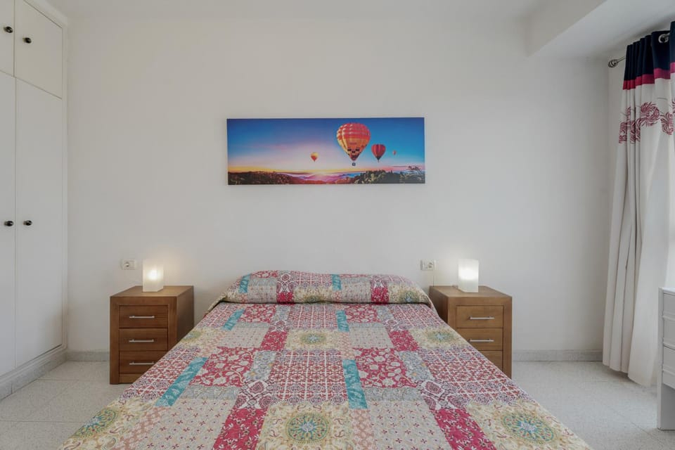Living room, Bedroom