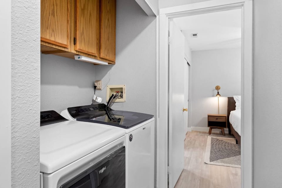 laundry, washing machine, dryer