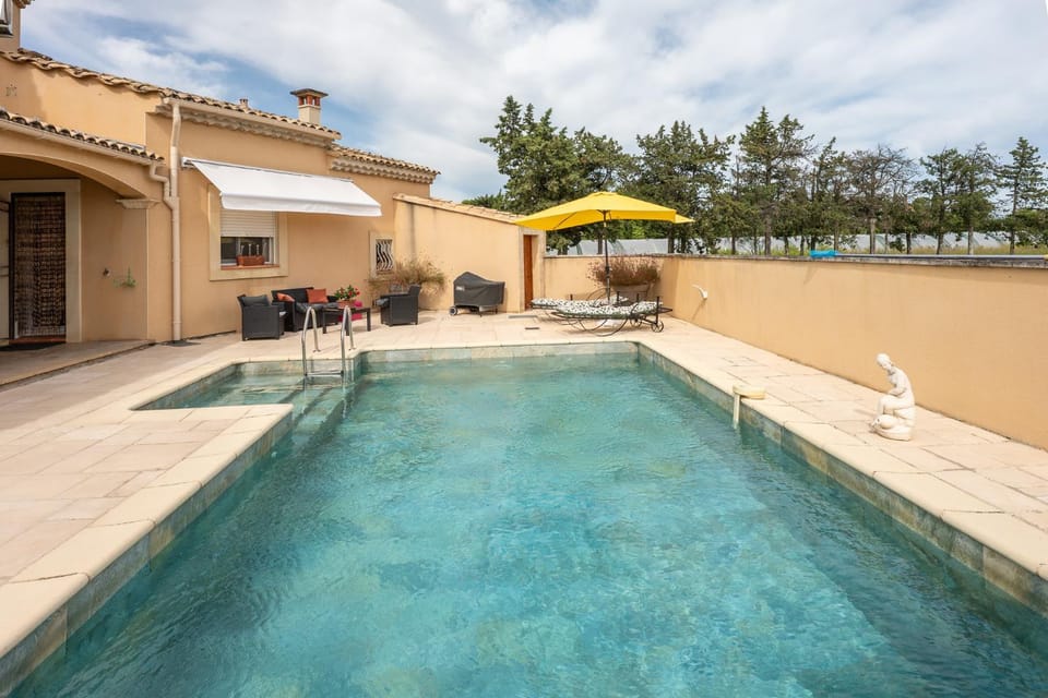 maison de cahuette Villa in Provence-Alpes-Côte d'Azur