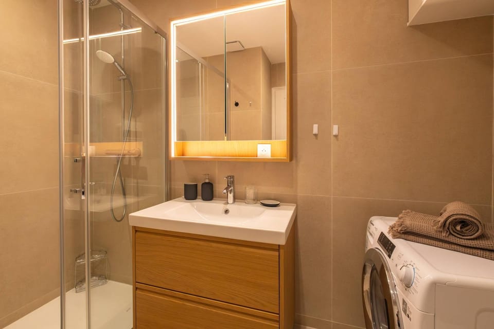 Elegant 1 BR - Palais Royal 2 Apartment in Paris