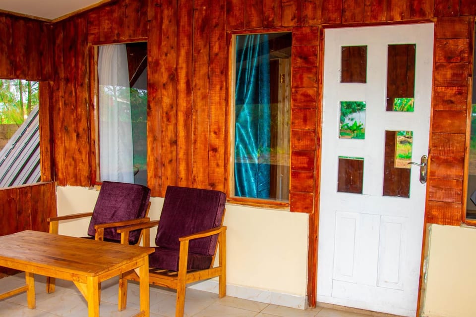 Amboseli Likizo Lodge Hotel in Kenya