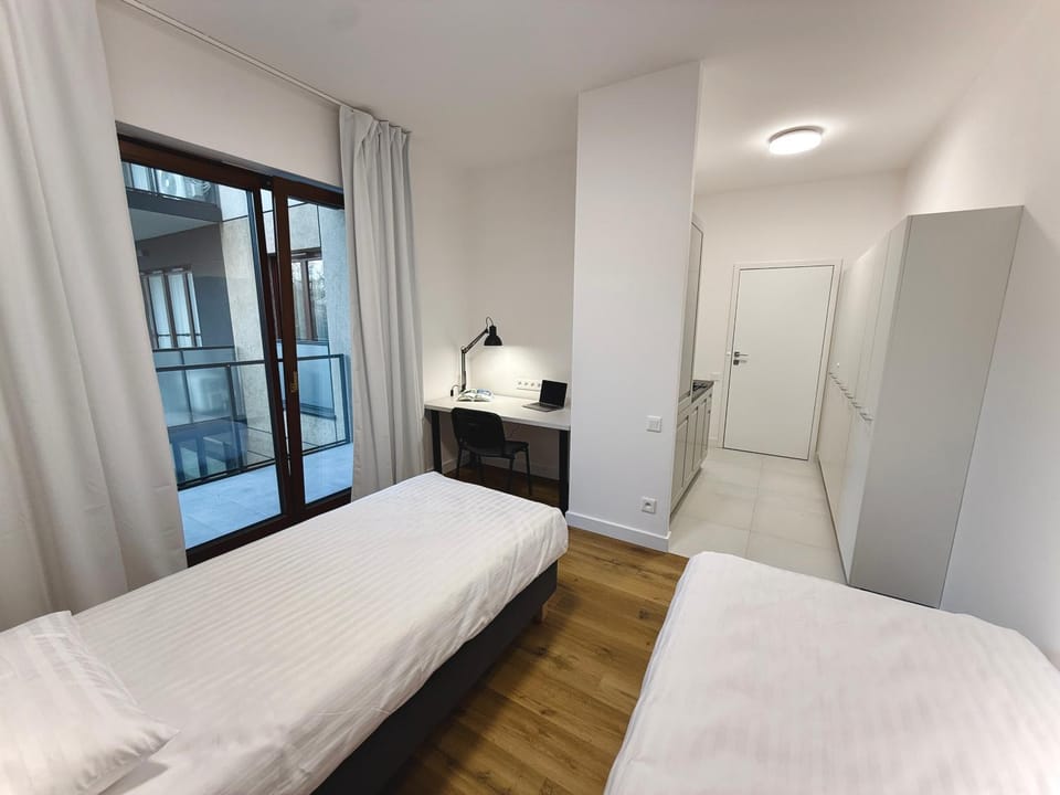 Bed, Balcony/Terrace, Photo of the whole room, Bedroom, wardrobe