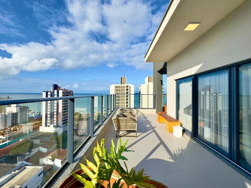 Property building, Day, Natural landscape, View (from property/room), Balcony/Terrace, Sea view