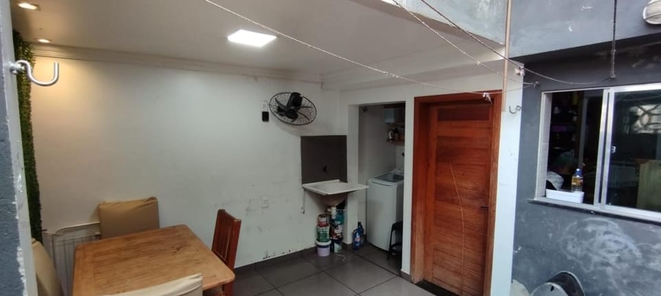 COP30 Casa com 2 quartos em excelente localização House in Belém