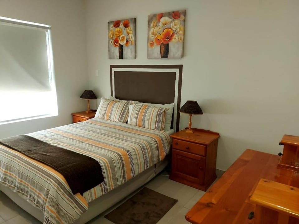 Unit 48 1onYork House in Western Cape