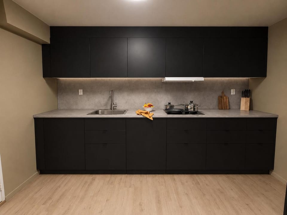 Kitchen or kitchenette