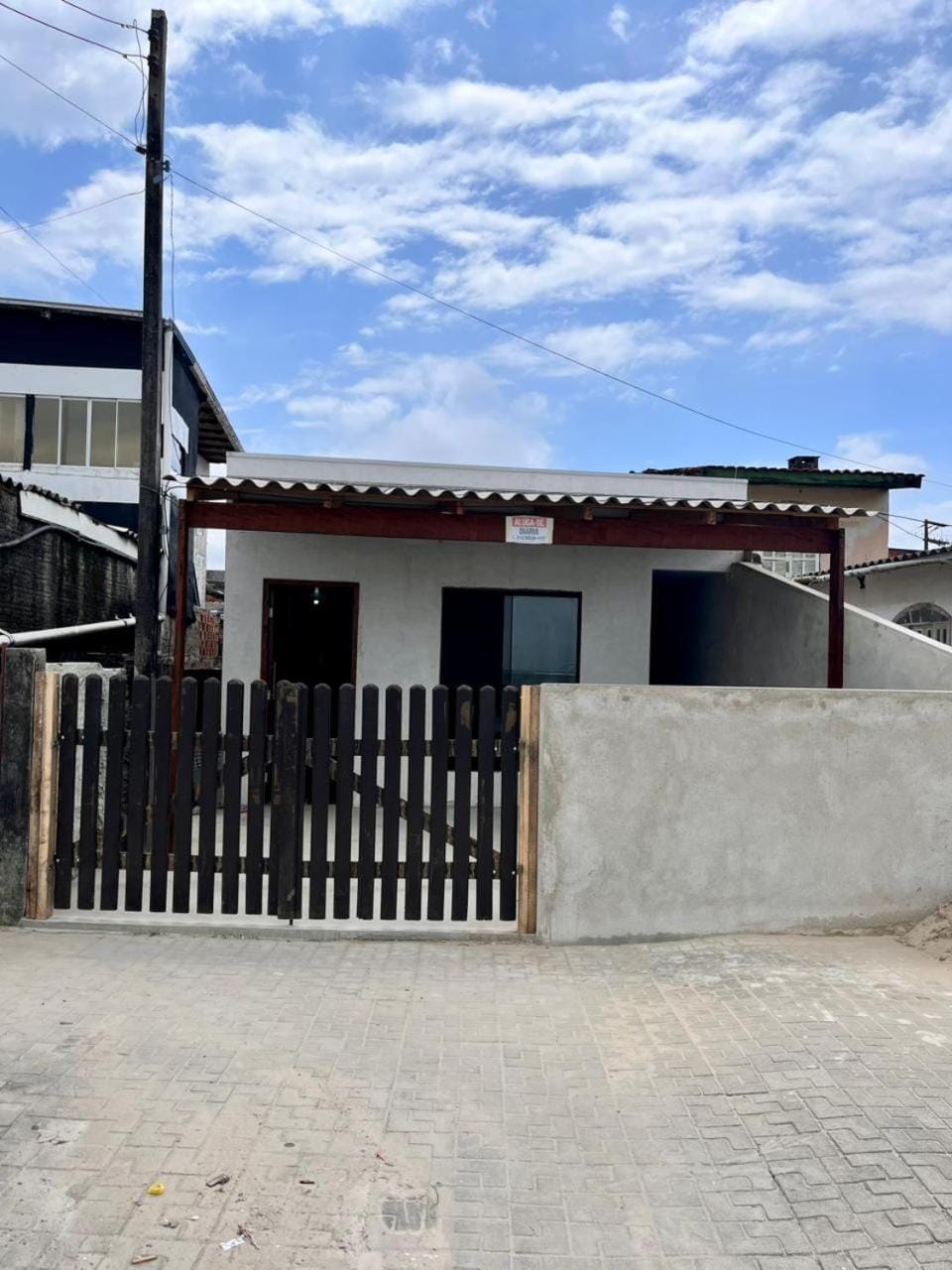 Facade/entrance