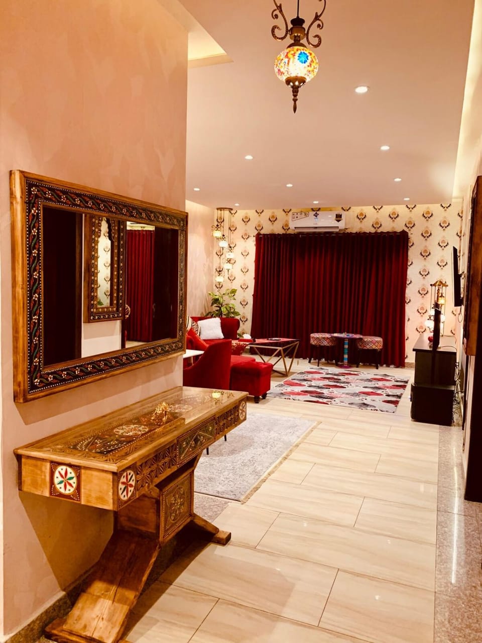 Living room, Seating area
