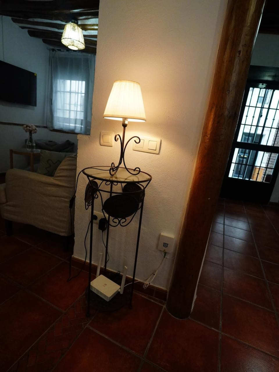 TV and multimedia, Photo of the whole room