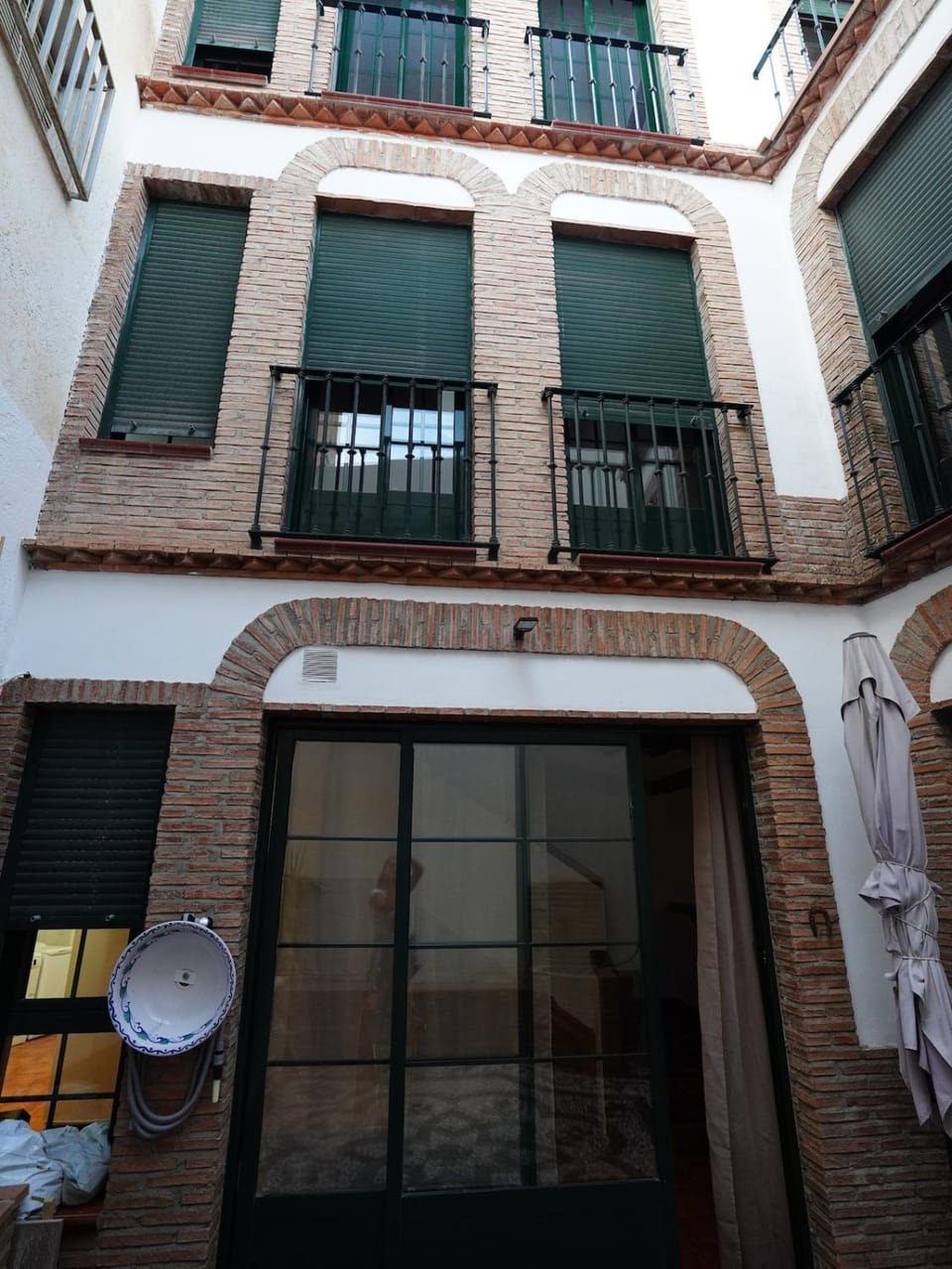 Property building, Day