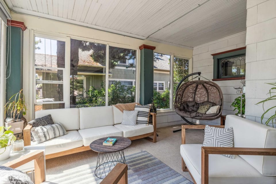 Balcony/Terrace, Seating area