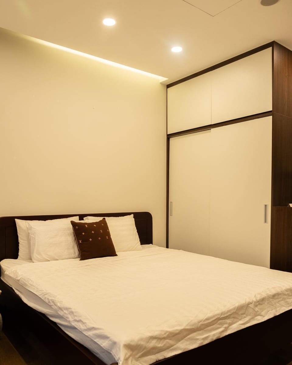 Tĩnh Room Ở Space Ecopark Apartment in Vietnam