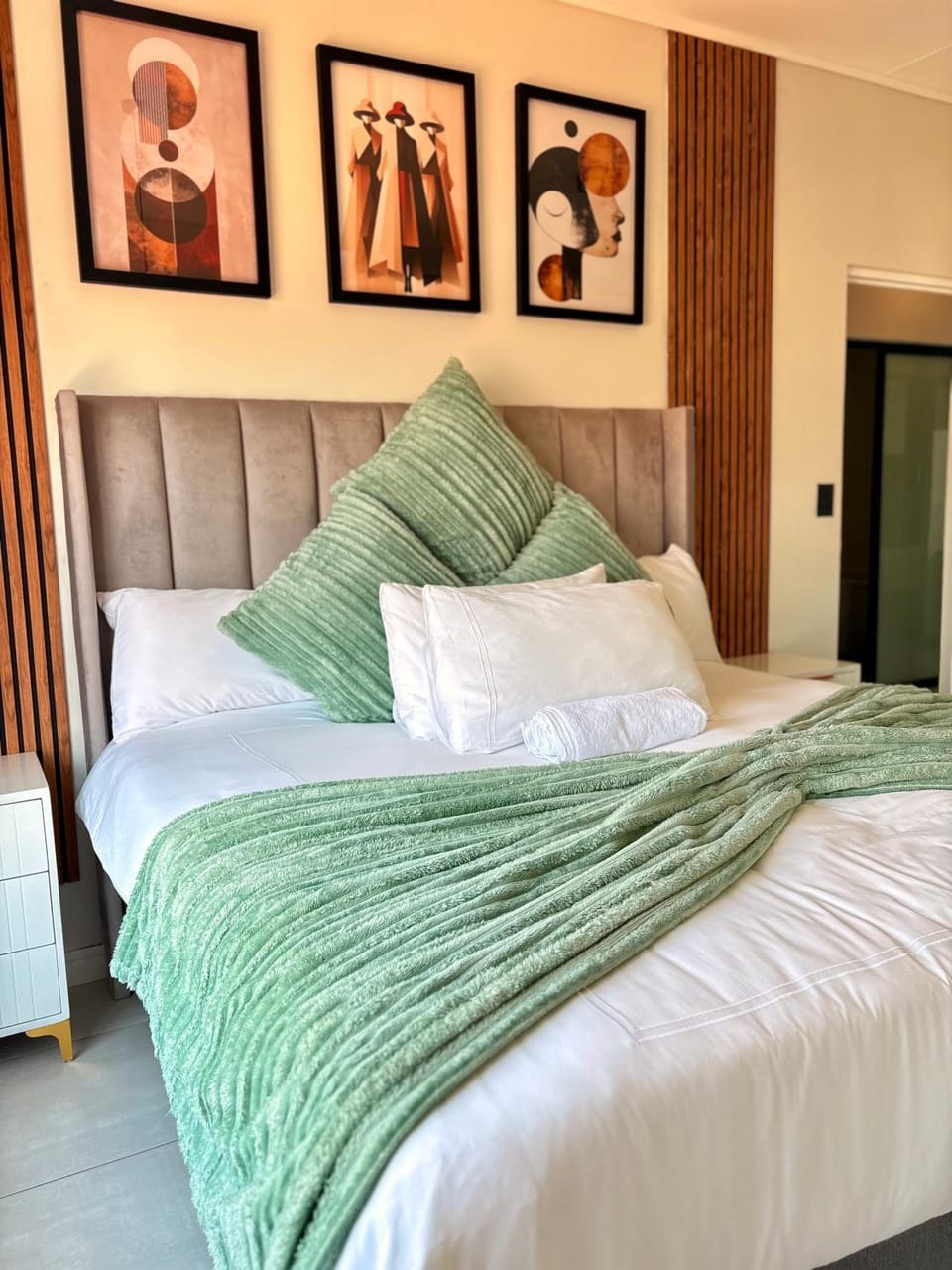 Penthouse Palms At The Blyde Apartment in Pretoria