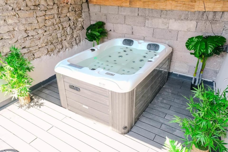 Hot Tub
