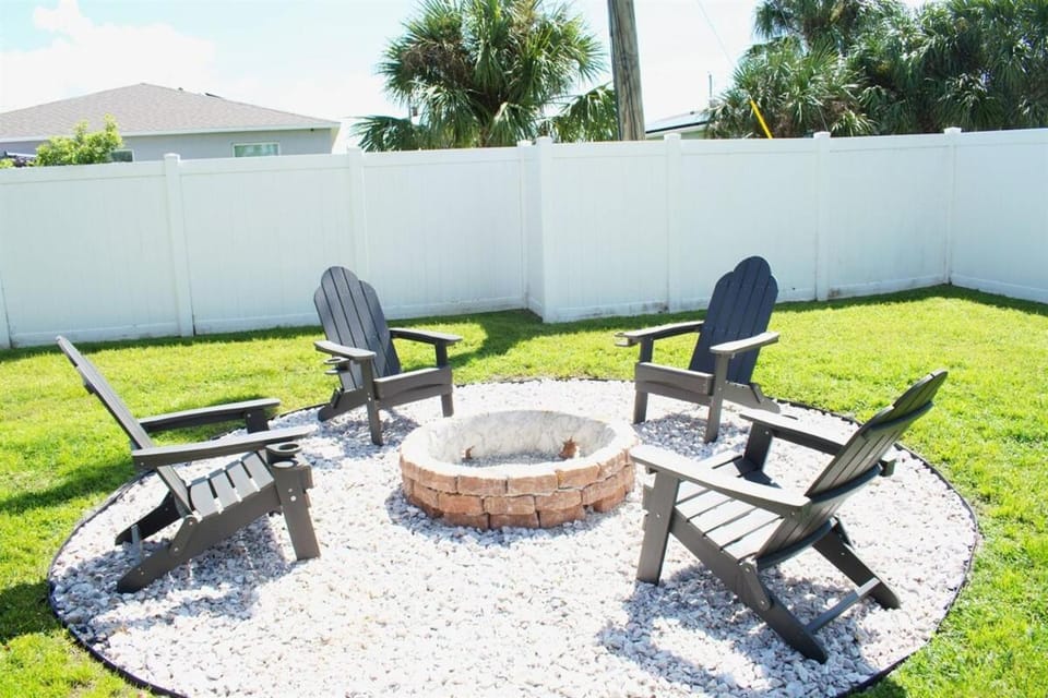 Day, Garden, Seating area