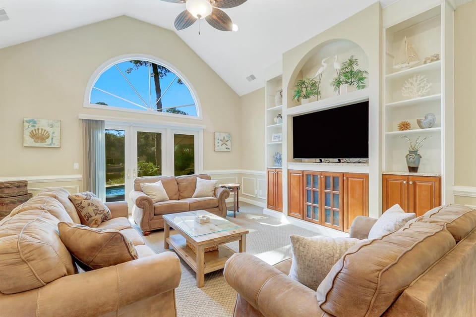 72 Full Sweep House in Hilton Head Island