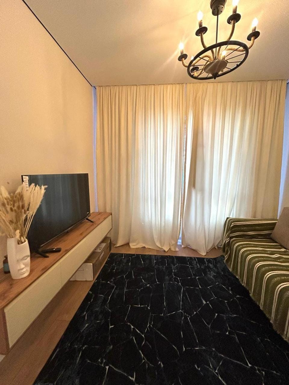CoZy Apartment near ARBAT STREET AND MEGA MALL Apartment in Almaty
