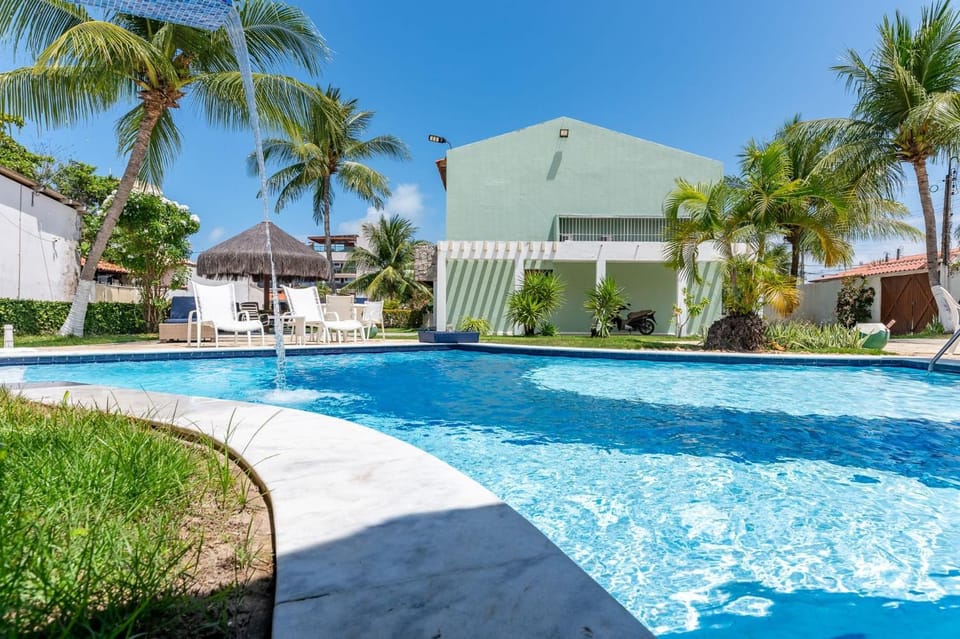 Swimming pool, Swimming pool