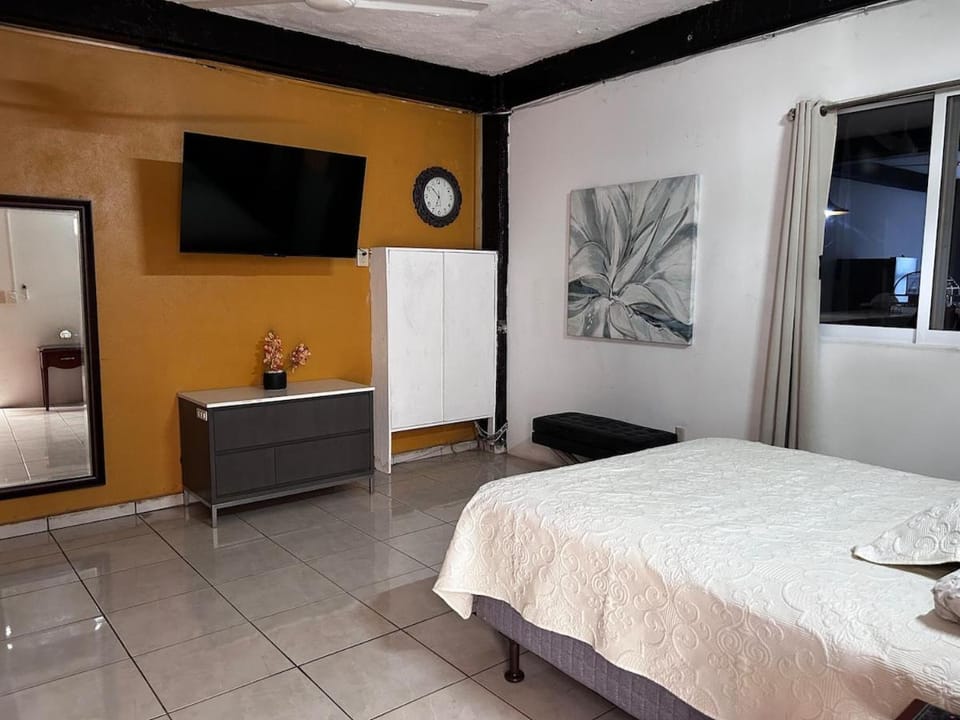 Malecon y playa 16 personas Apartment in Puerto Vallarta