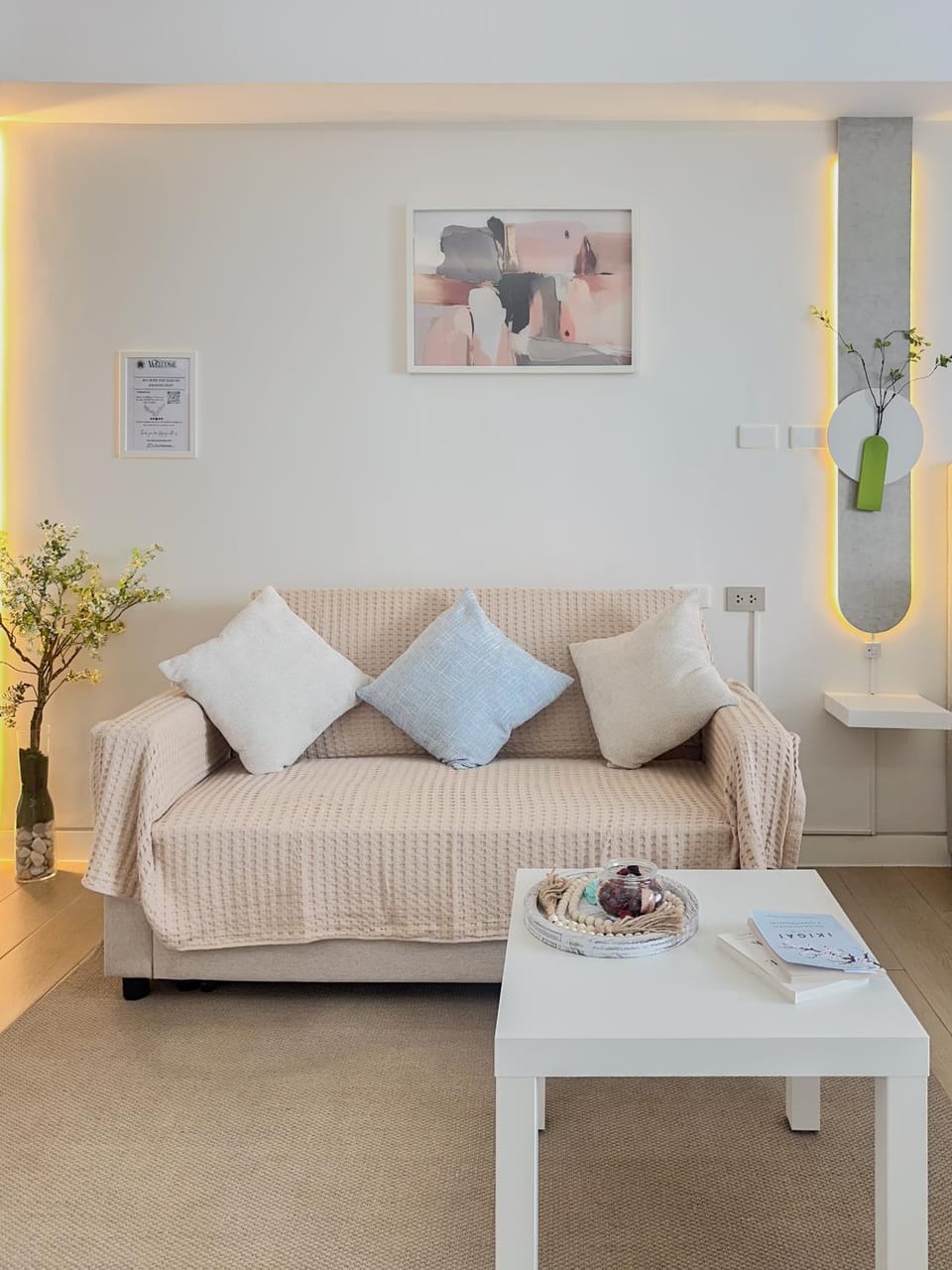 nJoy! Tropical Breeze at Venice Grand Canal Apartment in Makati