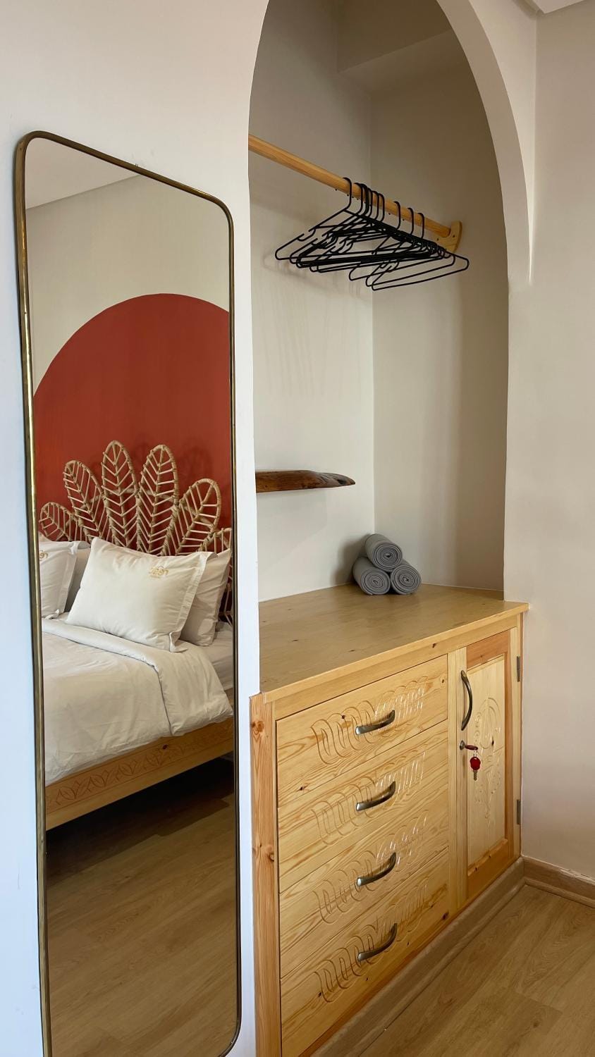 Bedroom, wardrobe