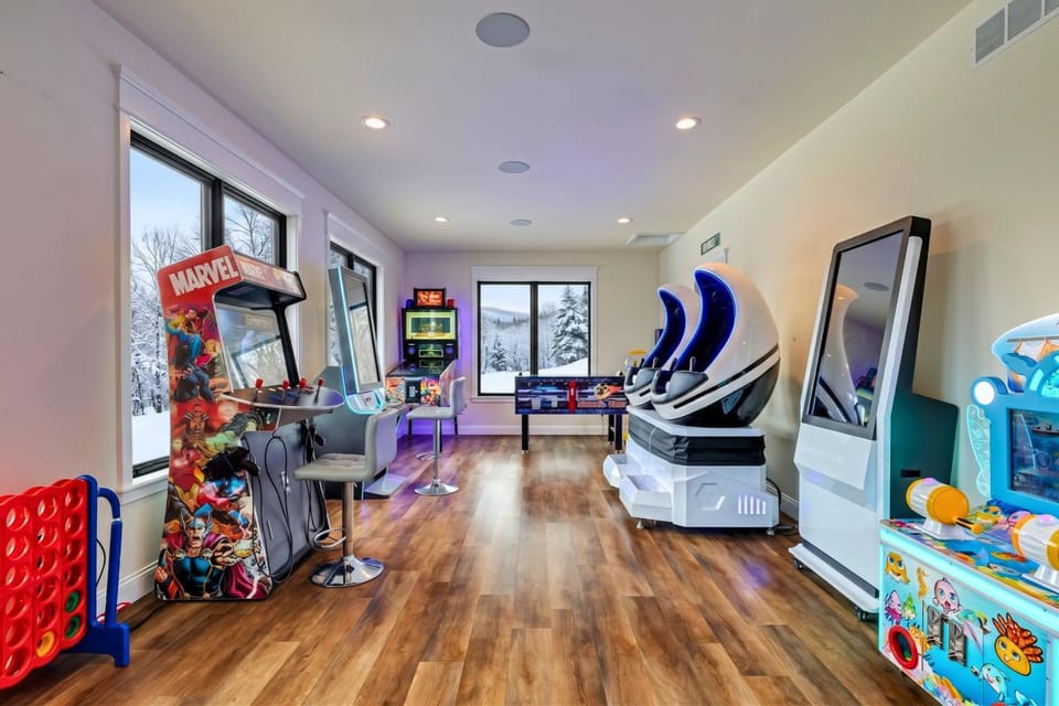 Game Room, Photo of the whole room, Entertainment, Family