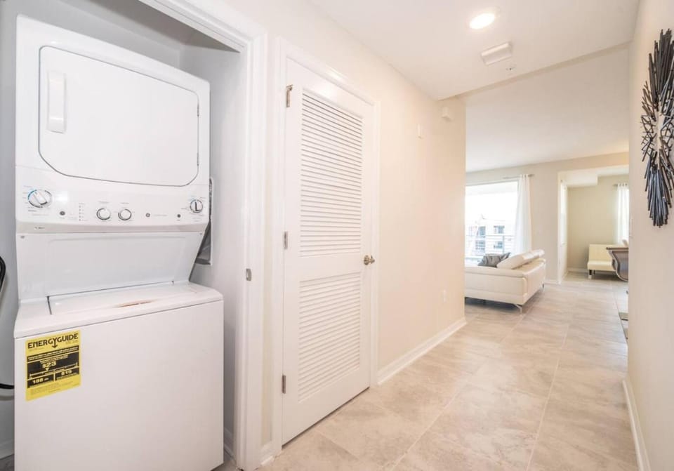 Resort Condo 10 Min to Disney Apartment in Kissimmee