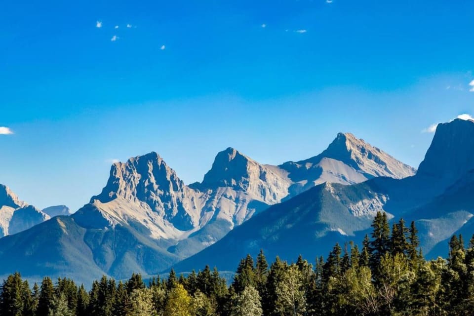 Gateway Suites near Banff House in Canmore