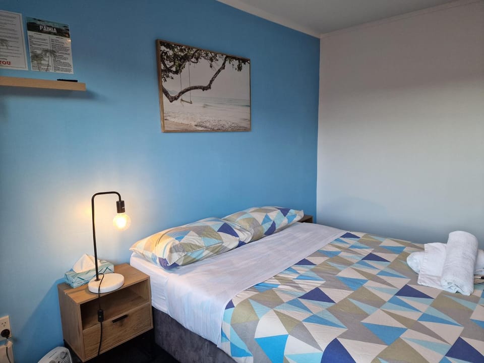 Palm Tree Apartments & backpackers Hotel in Paihia