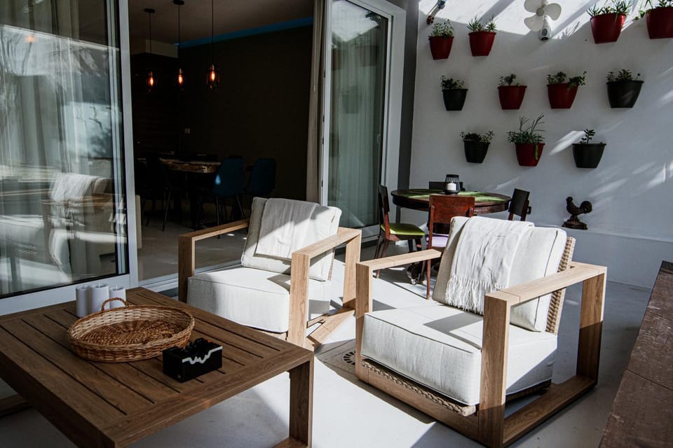 Seating area
