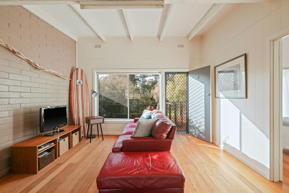 Honeysuckle Beach Haven House in Cowes