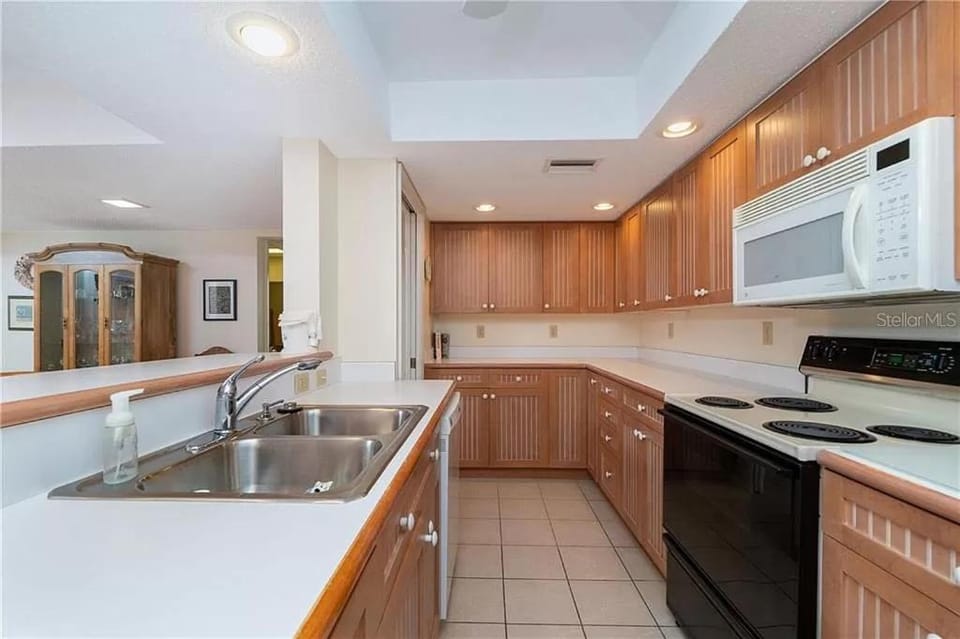 Relaxed Gulfside Living - Ground-Floor Tamarind Apartment in Manasota Key
