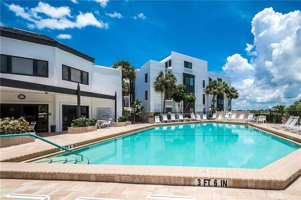 Tamarind Gulf & Bay - 2BR Near Sand & Sunset Apartment in Manasota Key