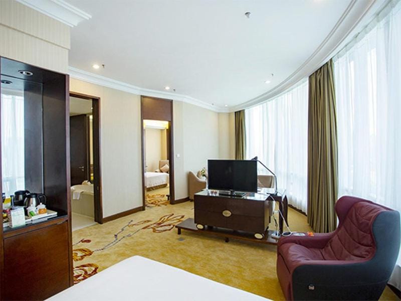 Vienna International Hotel Shenzhen Hua'nan City Hotel in Shenzhen
