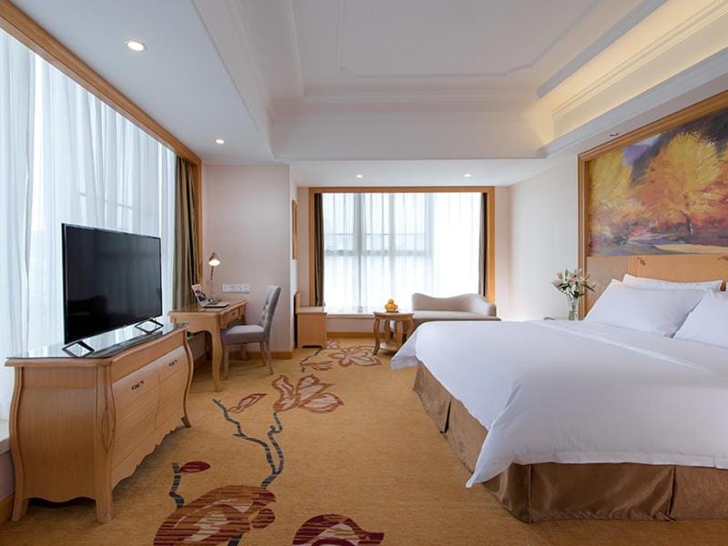 Vienna International Hotel Shenzhen Hua'nan City Hotel in Shenzhen