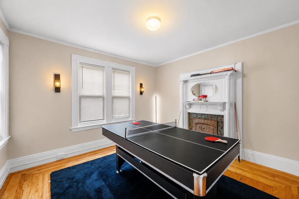 Billiard, Game Room, Table tennis