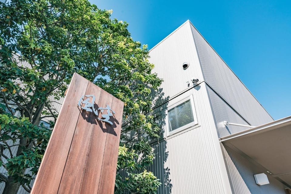 Property building, Day