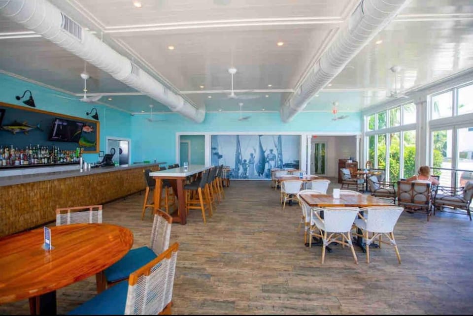 Gorgeous Ocean View in Paradise, Close to Key West Apartment in Stock Island