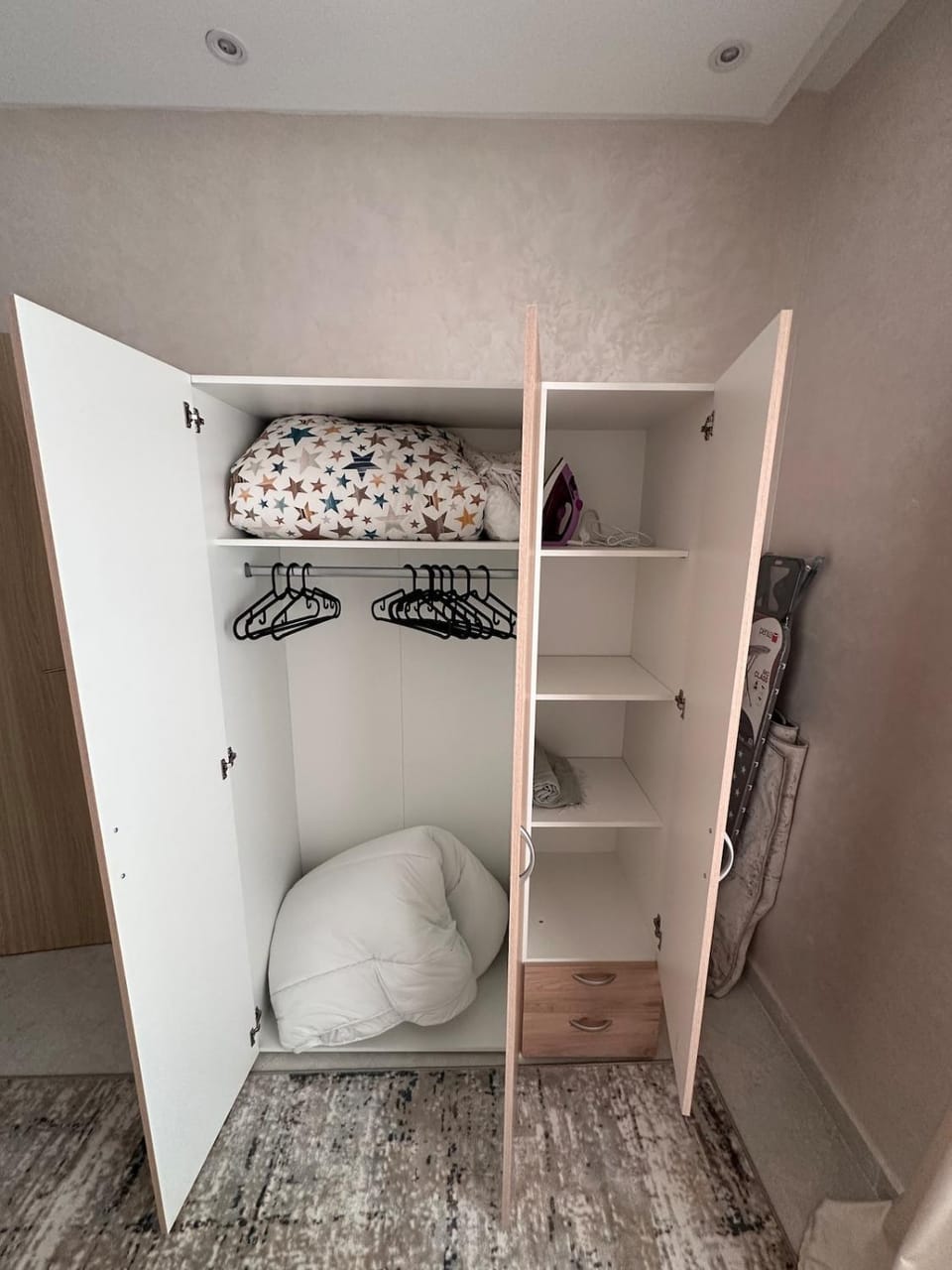 wardrobe