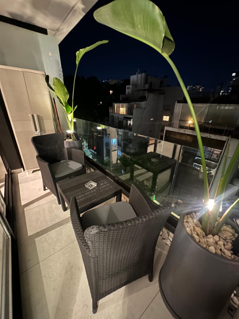 Night, View (from property/room), Balcony/Terrace