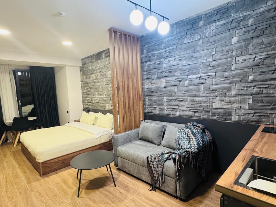 Bed, Living room, Photo of the whole room, Seating area