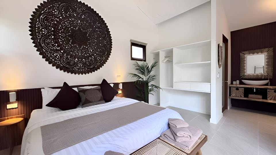 TV and multimedia, Photo of the whole room, Bedroom