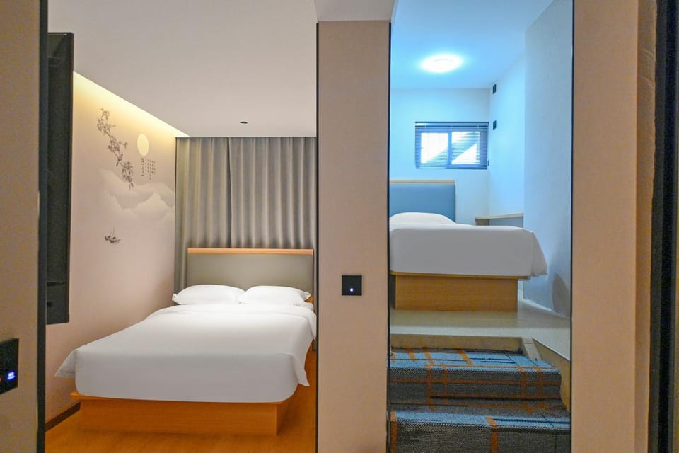 MENG HAO Hotel Liujiayao Subway Station Hengliutiao Branch Inn in Beijing