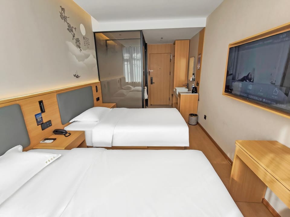MENG HAO Hotel Liujiayao Subway Station Hengliutiao Branch Inn in Beijing