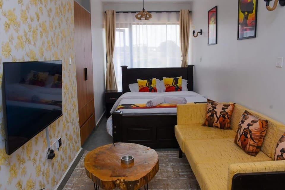 Photo of the whole room, Seating area