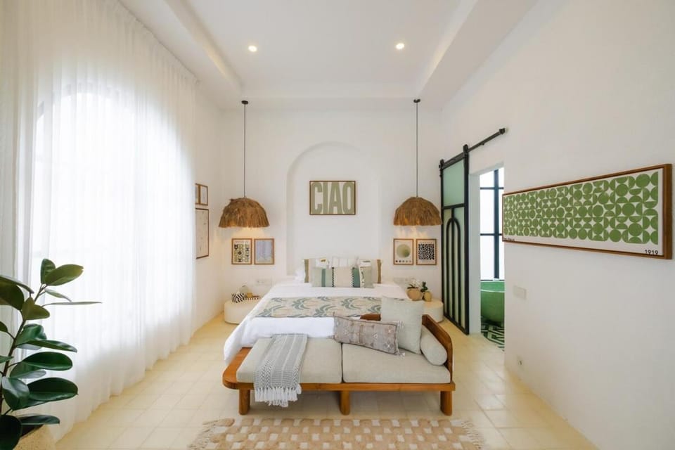 Ocean View 4BR Design Villa with Lap Pool & Rooftop Jacuzzi Villa in Kuta Selatan